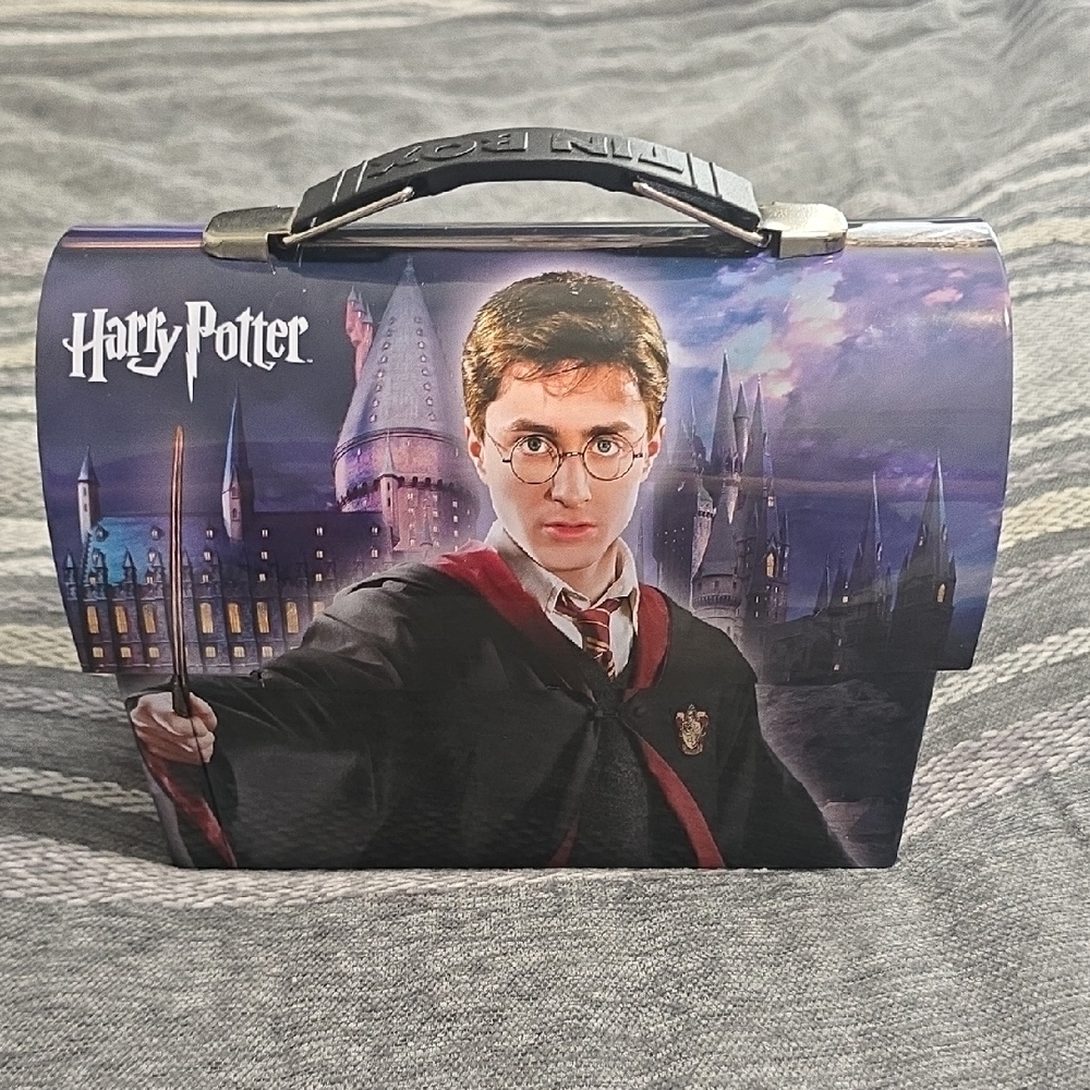Collector Item - Harry Potter Tin Box/Lunch Pail - Black and Purple